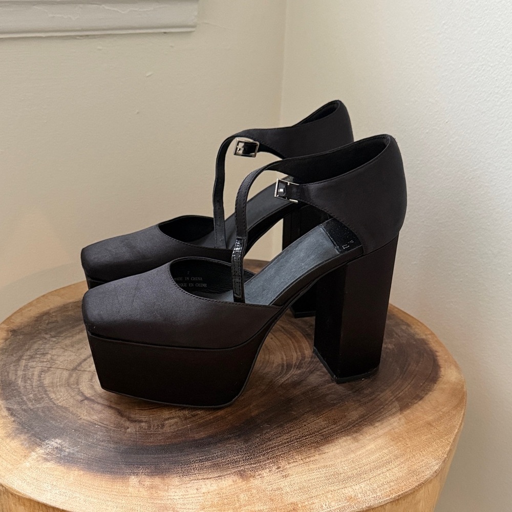 Jefferey Campbell Black Platform Heels